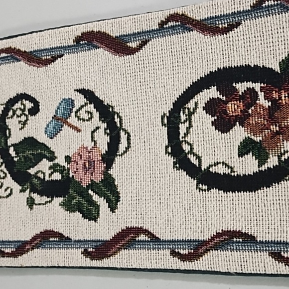 2 Vintage Tapestries Welcome Bird Lovers Cottagecore Decor Approx 36X6 - Picture 6 of 13